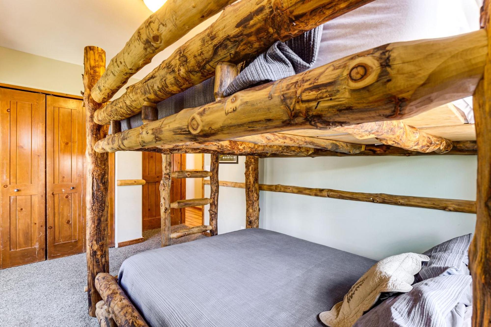 Breck Condo With Pool And Hot Tub Access Walk To Lift Брекенрідж Екстер'єр фото
